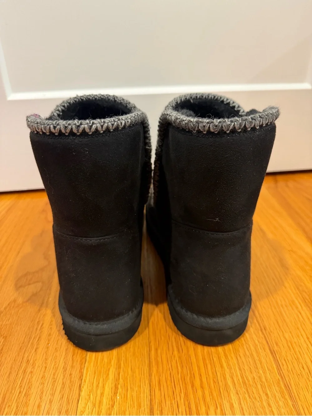 Crown Vintage Black Suede Winter Boots with Gray Trim